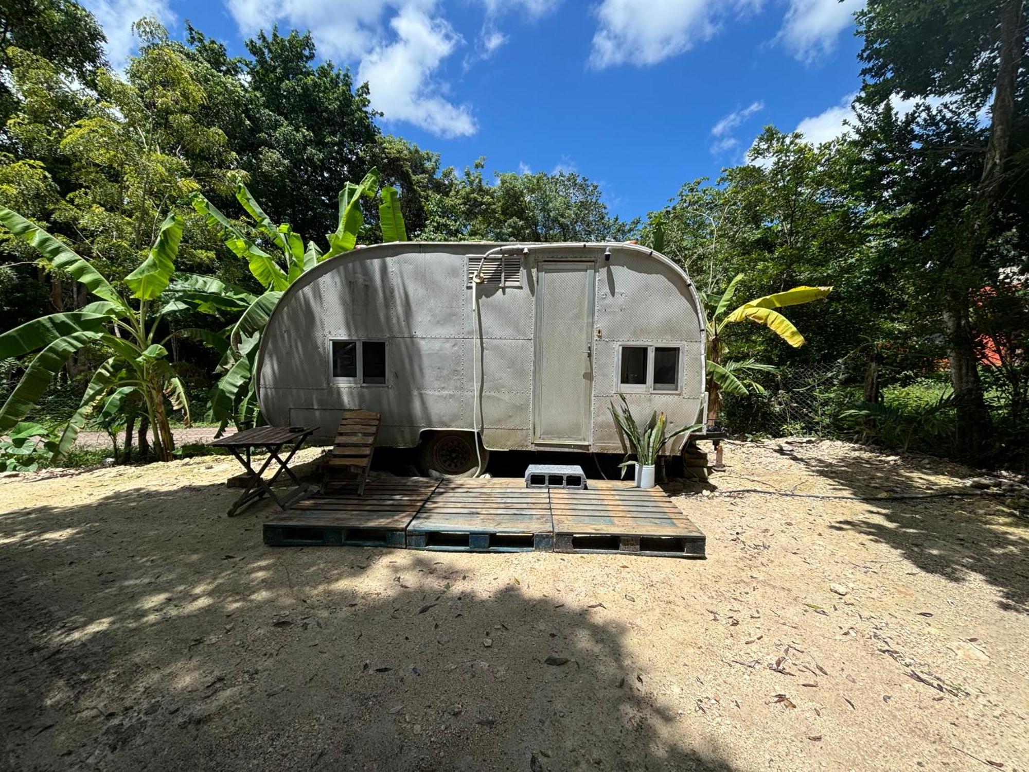 Momotoh Camper Hotel ซปูฆิล ภายนอก รูปภาพ
