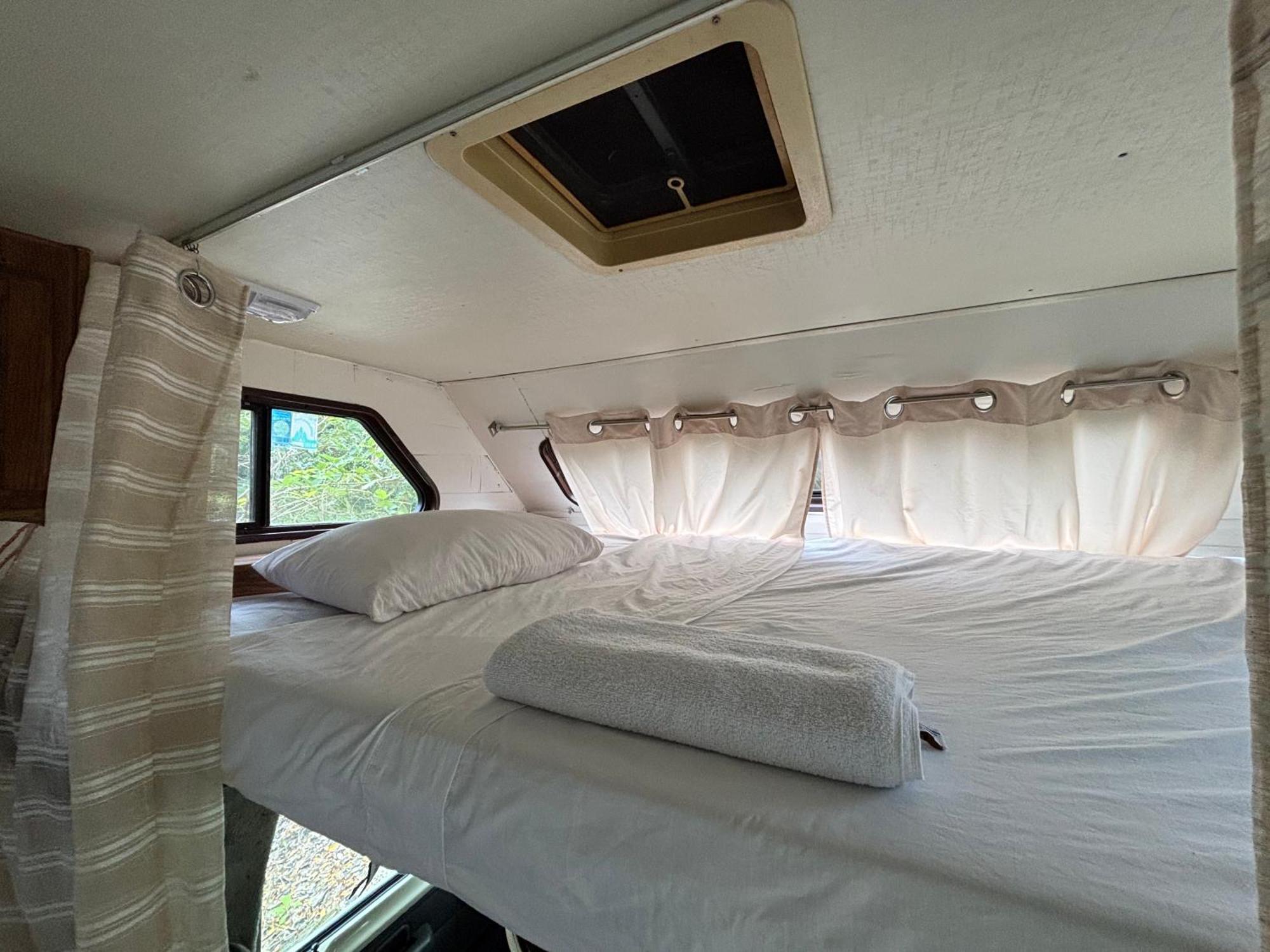 Momotoh Camper Hotel ซปูฆิล ภายนอก รูปภาพ