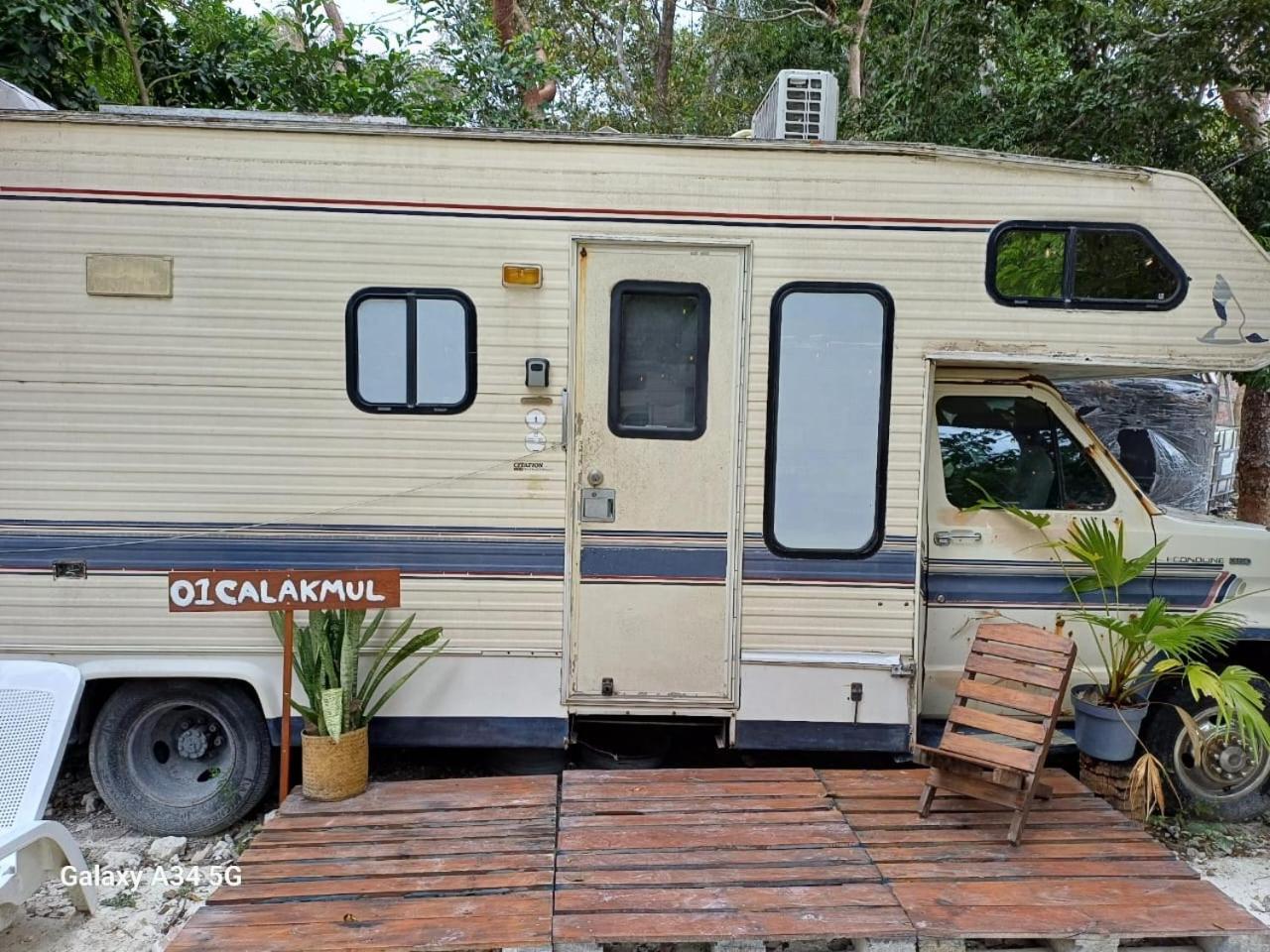 Momotoh Camper Hotel ซปูฆิล ภายนอก รูปภาพ