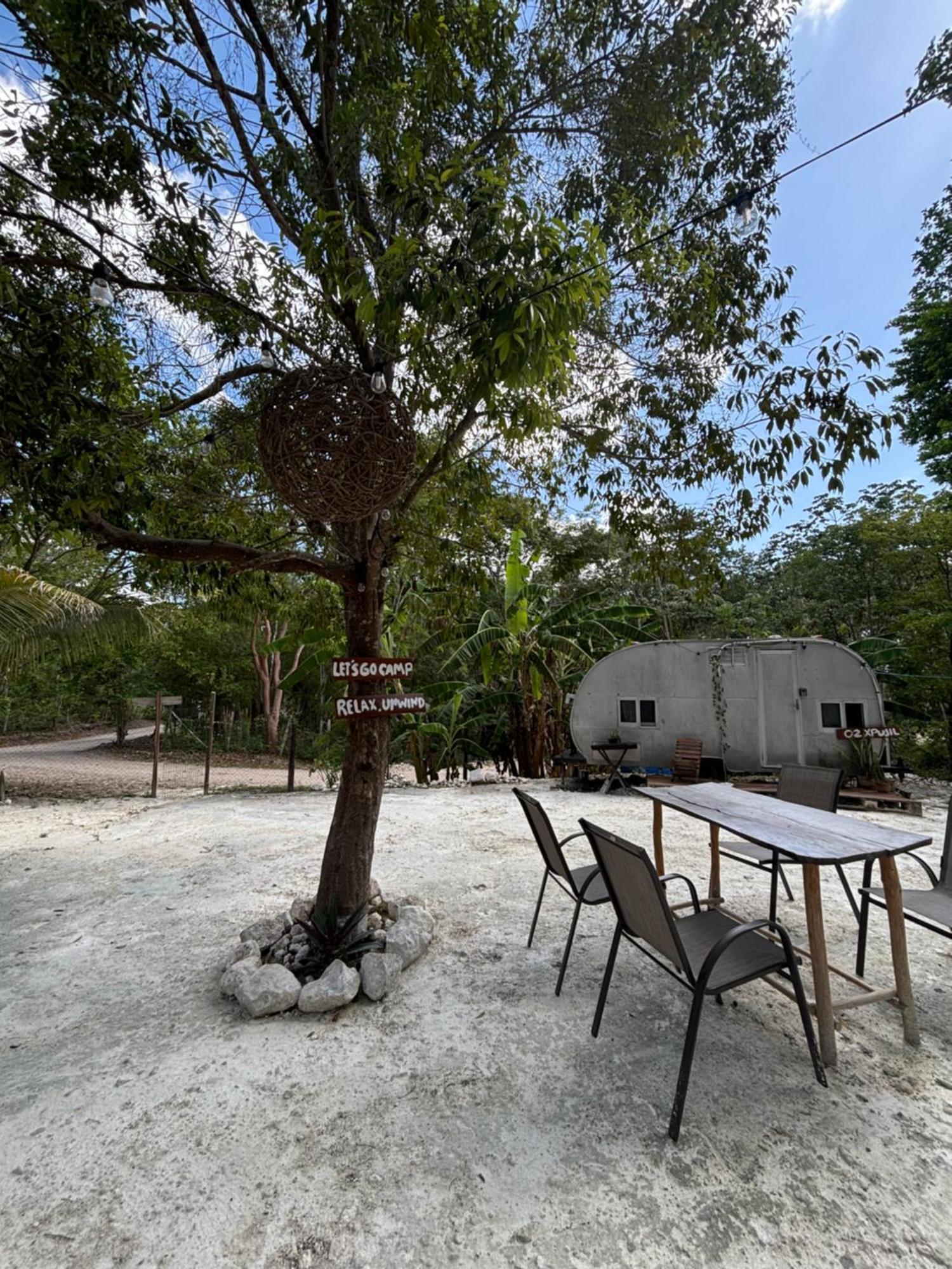 Momotoh Camper Hotel ซปูฆิล ภายนอก รูปภาพ